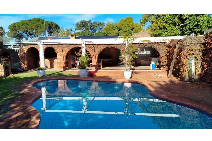 4 Bedroom Property for Sale in Walmer Eastern Cape